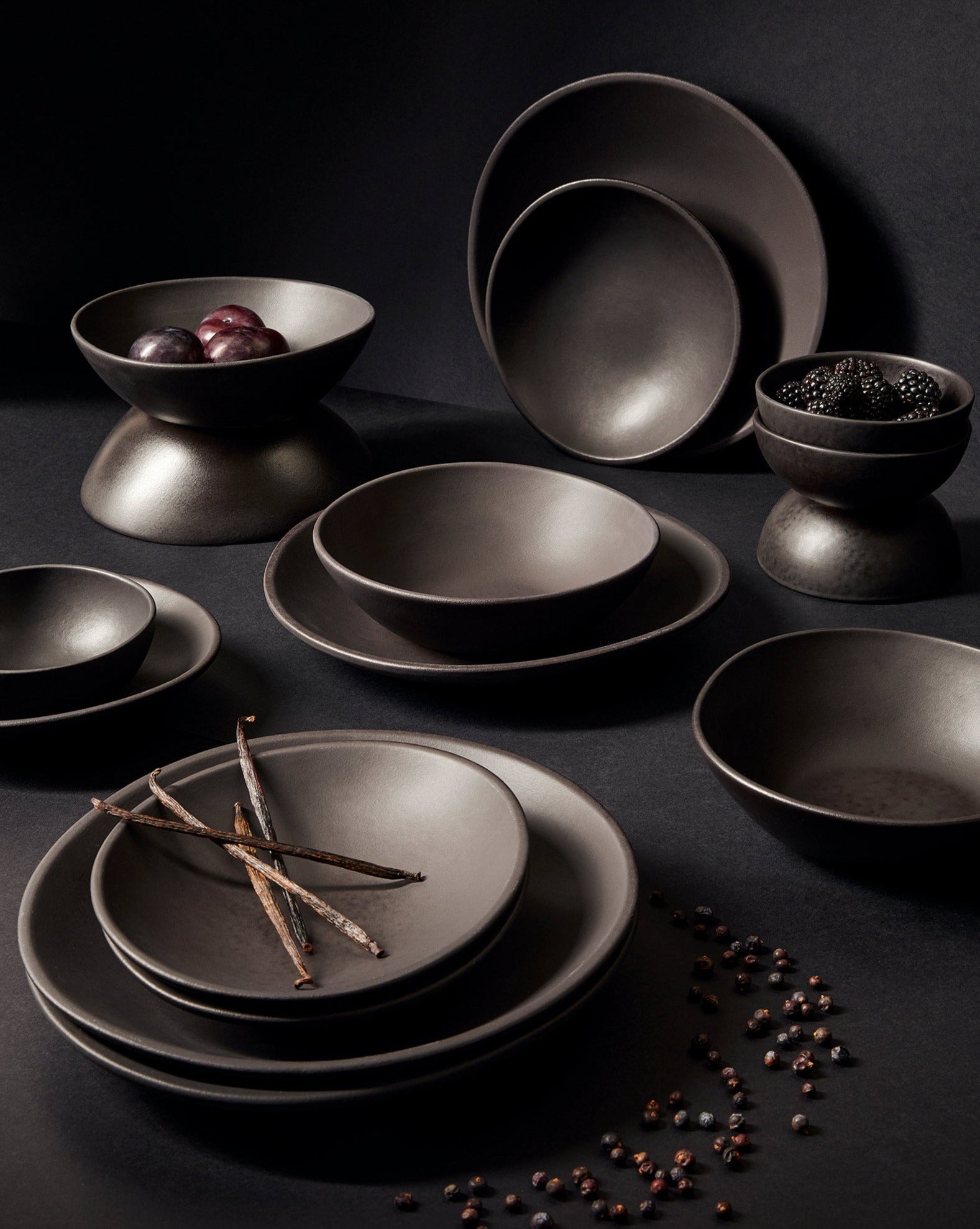 Organic Shaped Dinnerware Set Dadasi